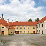 Zamek Jindrichovice 4*