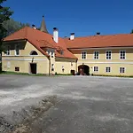 Zamek Jindrichovice بيت ضيافة Kolinec
