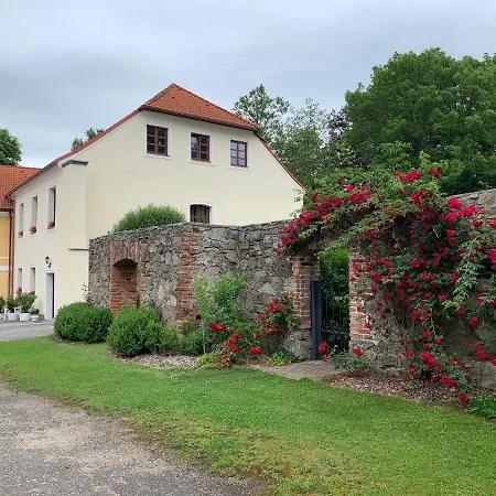 Zamek Jindrichovice 4* Kolinec