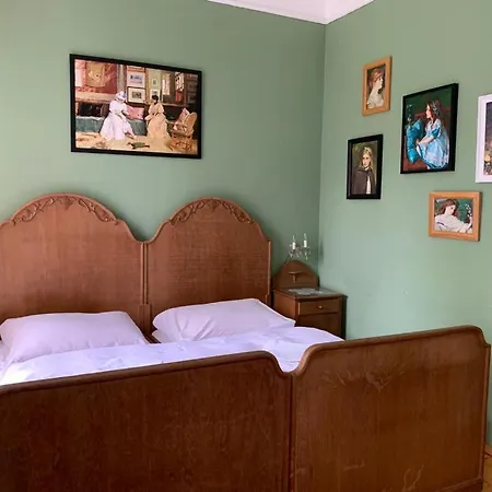 Guest house Zamek Jindrichovice 3*
