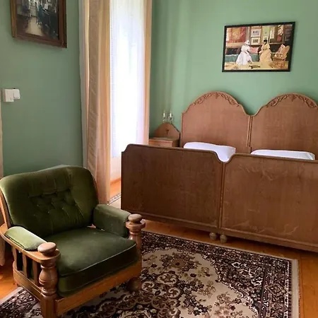 Guest house Zamek Jindrichovice Kolinec