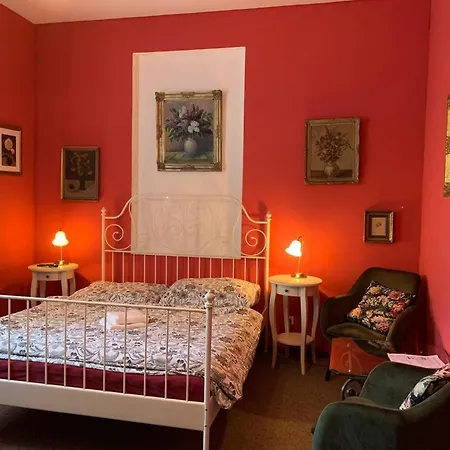 Pensionat Zamek Jindrichovice 4*