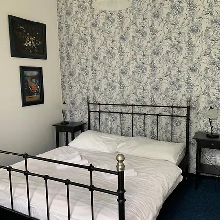 Zamek Jindrichovice 3*