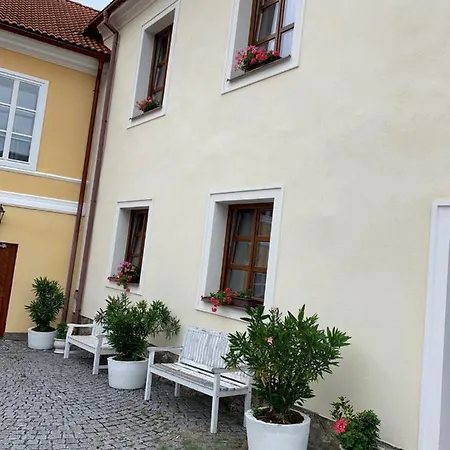 Guest house Zamek Jindrichovice 3*