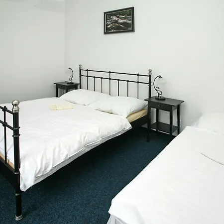 Zamek Jindrichovice 4*