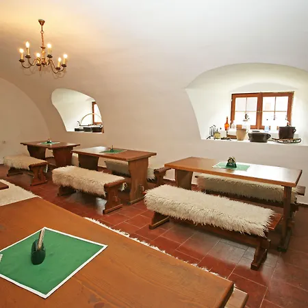 Zamek Jindrichovice Pensionat