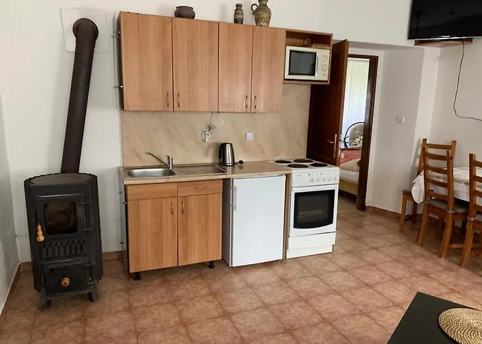 Zamek Jindrichovice 4*