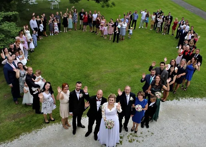 Zamek Jindrichovice 4* Kolinec